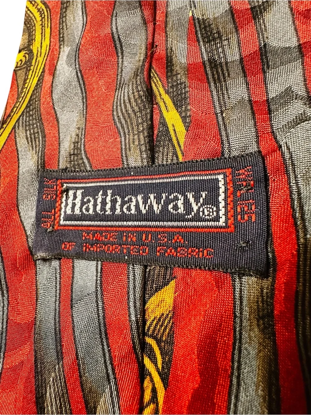 Vintage Hathaway Regal Equestrian Crest Lion 100% Silk Men's Necktie Made In USA